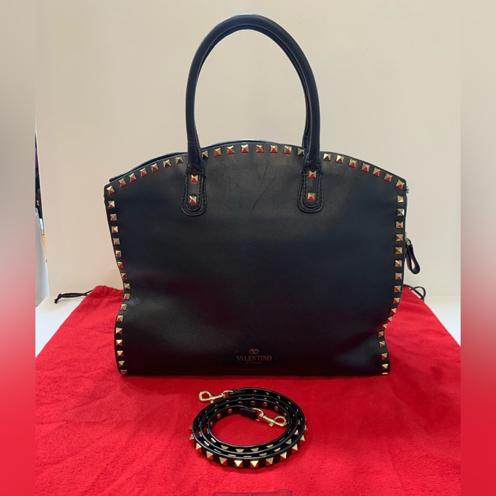 Valentino Garavani Rockstud Dome Satchel Black